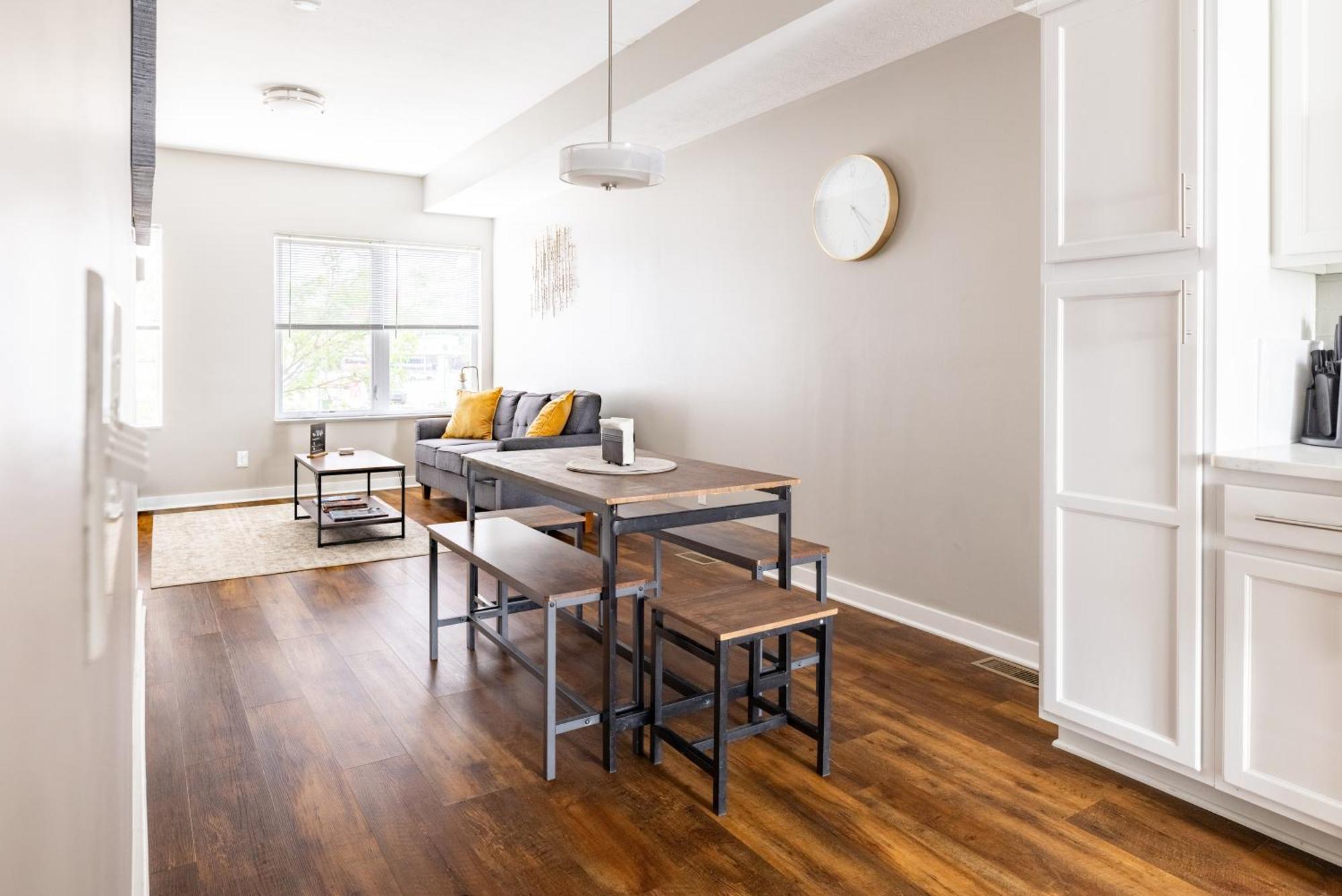 Luxury Downtown Townhome Unit 15 Кливленд Экстерьер фото