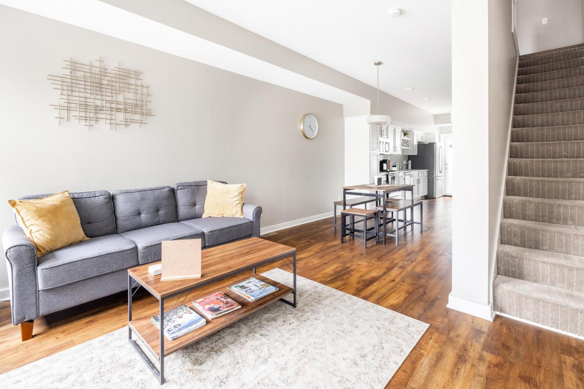 Luxury Downtown Townhome Unit 15 Кливленд Экстерьер фото