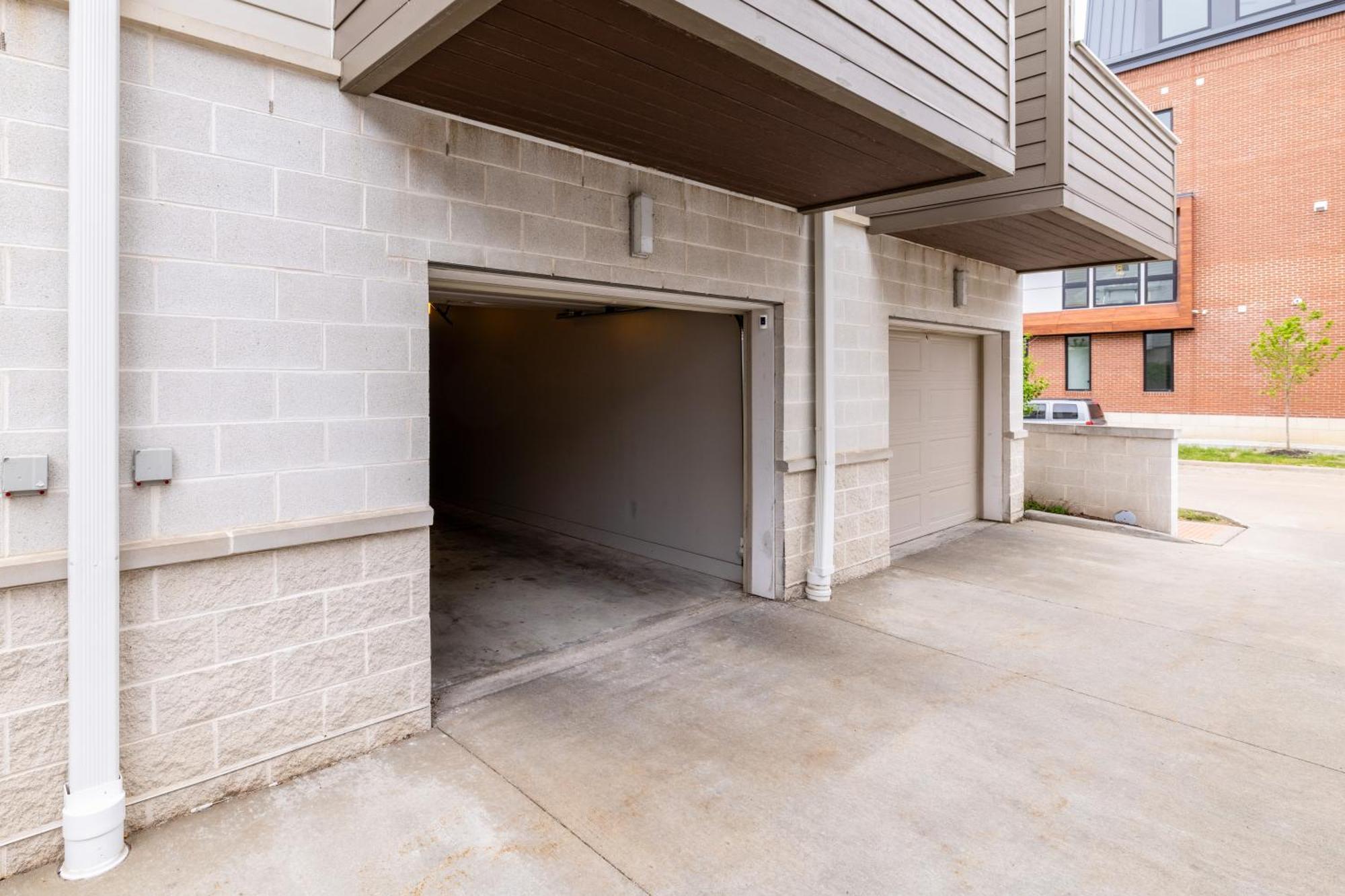 Luxury Downtown Townhome Unit 15 Кливленд Экстерьер фото
